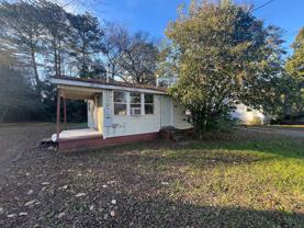 1818 Fosters Ferry Rd - Photo 1 of 1