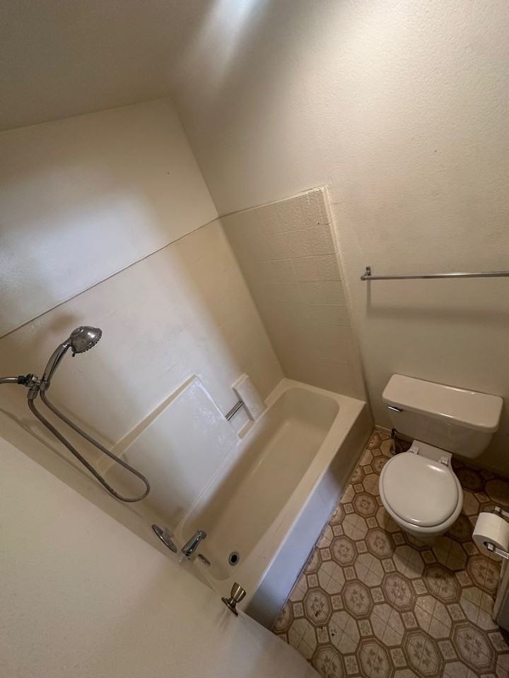 3800 Desert Marina Dr #164 - Photo 2 of 6