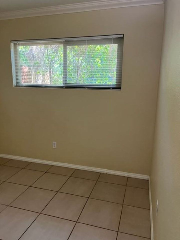 692 692 Chuckwalla  - 05 #05 - Photo 4 of 13