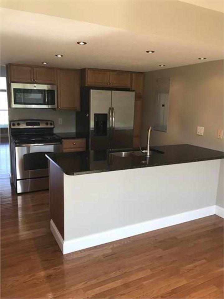 108 Eagle Ridge Dr - Photo 4 of 10