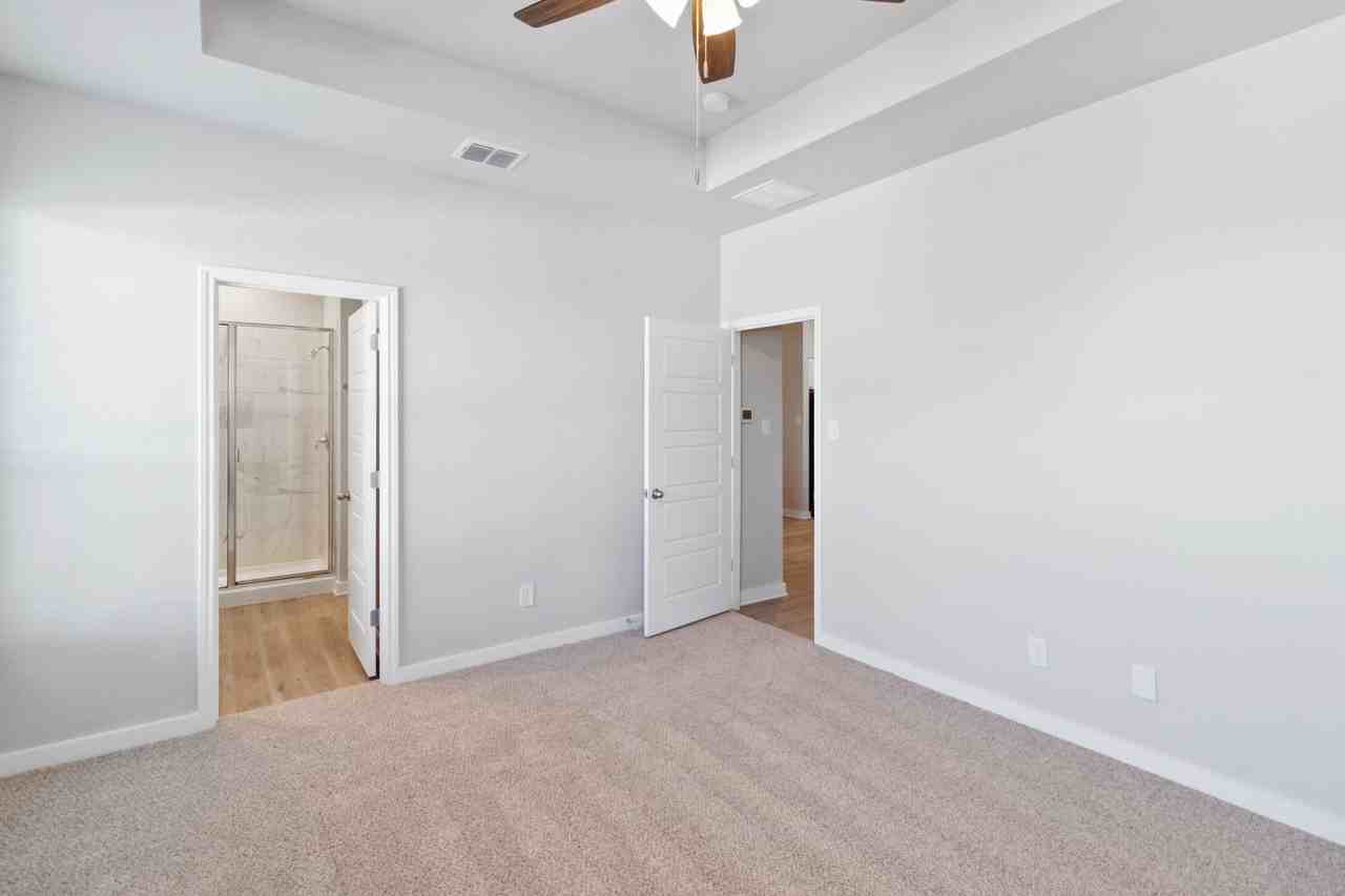 840 840 Staglin St - 840 Staglin St #B - Photo 4 of 22