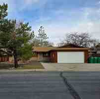 featured image of 1329 Stanford Dr