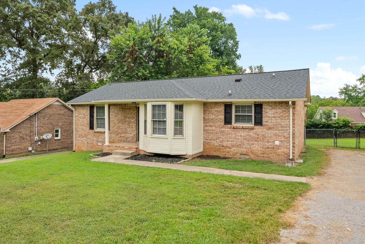 619 Ranch Hill Dr - Photo 6 of 32