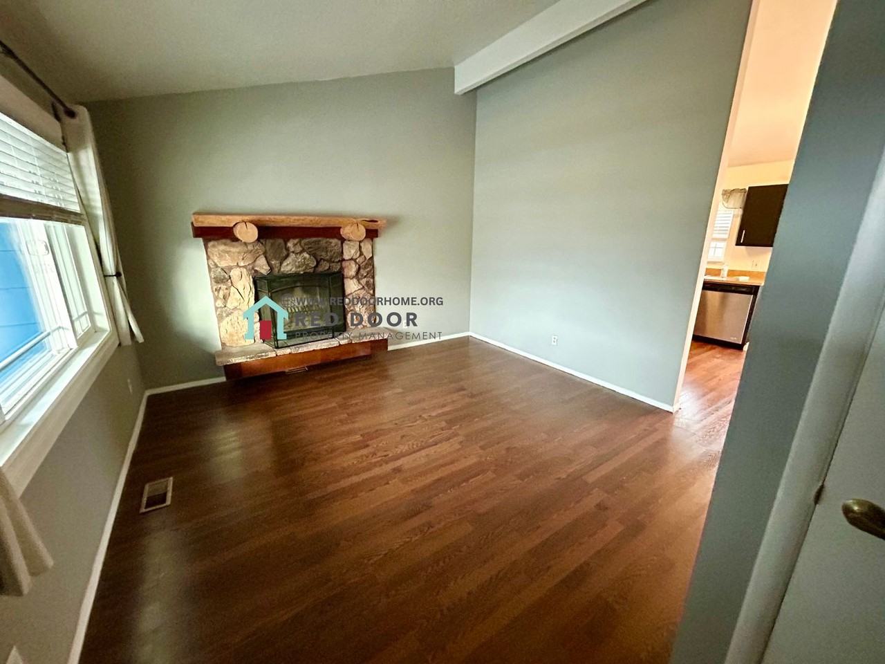 509 41st St N - Photo 4 of 15