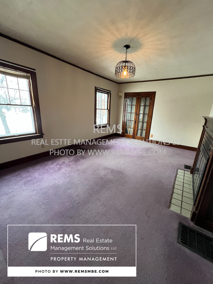 1010 1010 - 1016 Vine Street - Photo 7 of 7