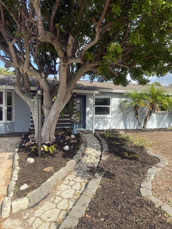 432 51st St W - Photo 3 of 50