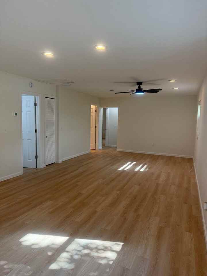 432 51st St W - Photo 6 of 50