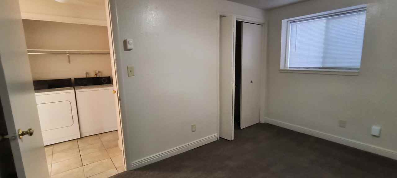 180 W 895 S - Photo 5 of 9