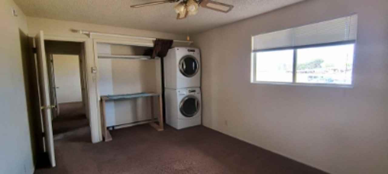 1138 W 3000 N - Photo 7 of 12