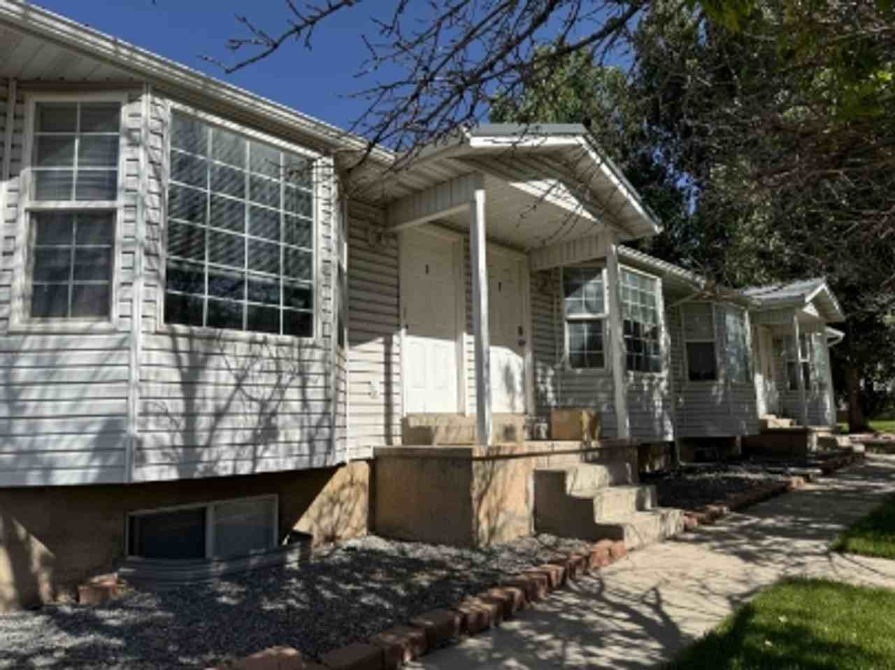 519 S 1275 W - Photo 4 of 20