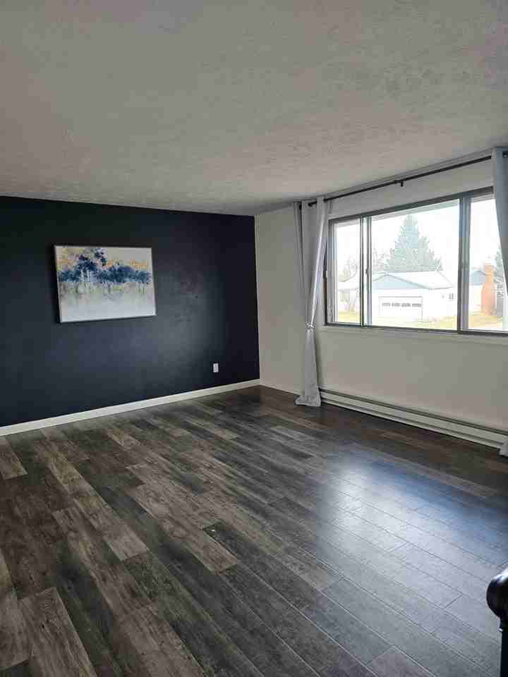 1450 S Illinois Ave - Photo 5 of 39