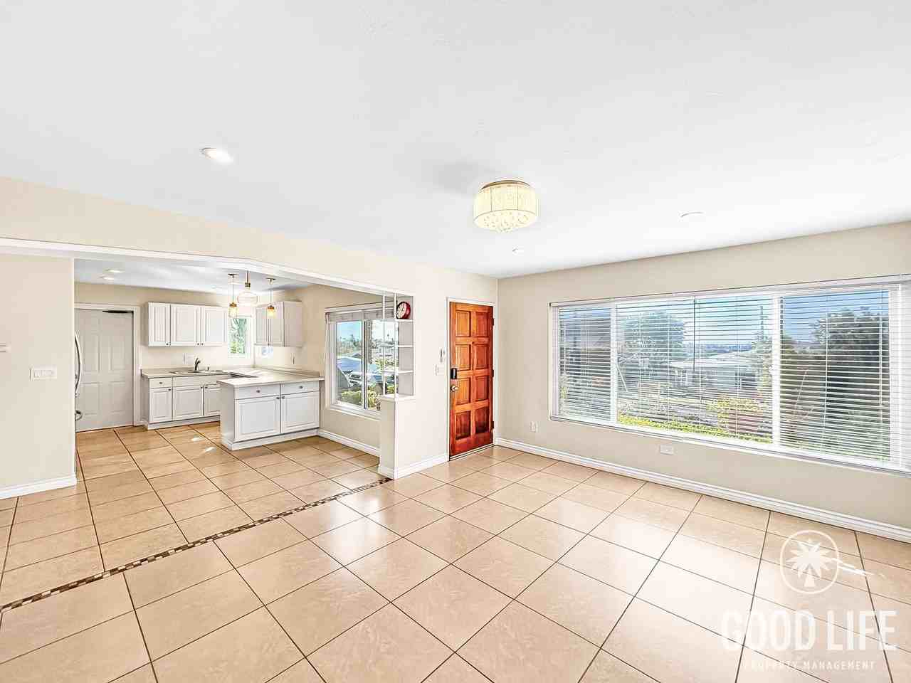 311 Los Angeles Pl - Photo 5 of 25