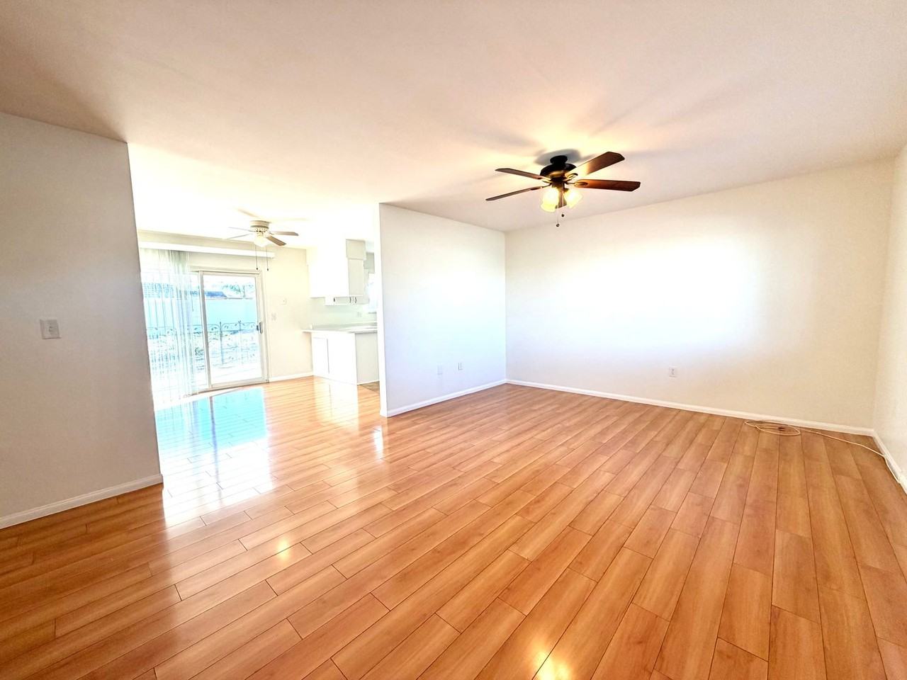 26475 Mccall Blvd - Photo 6 of 28