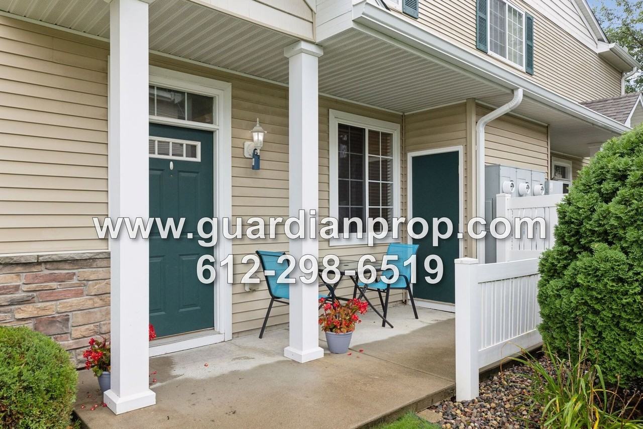 3514 Cherry Ln #D - Photo 3 of 27