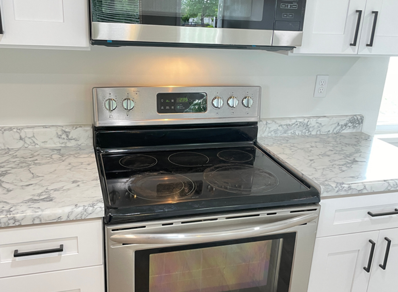 1993 W Champagne Ave - Photo 3 of 13