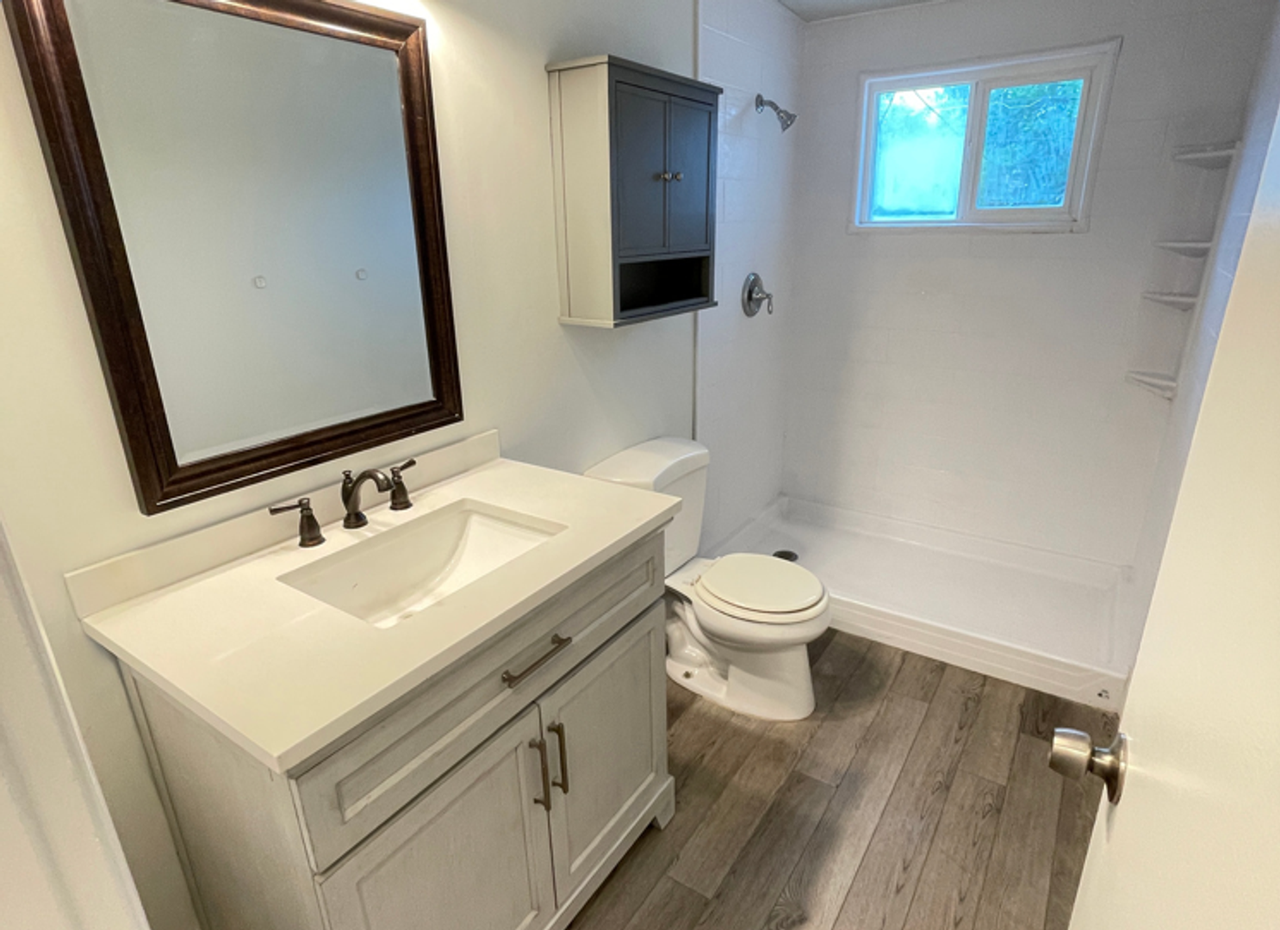 1993 W Champagne Ave - Photo 7 of 13