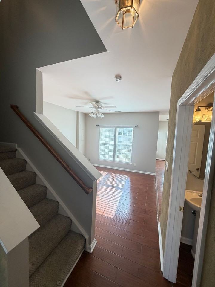 4217 Carl Parmer Dr - Photo 7 of 30