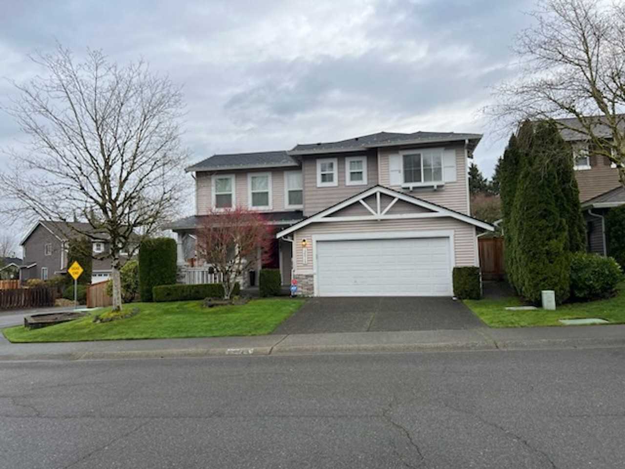 12615 67th Ave Se - Photo 2 of 13