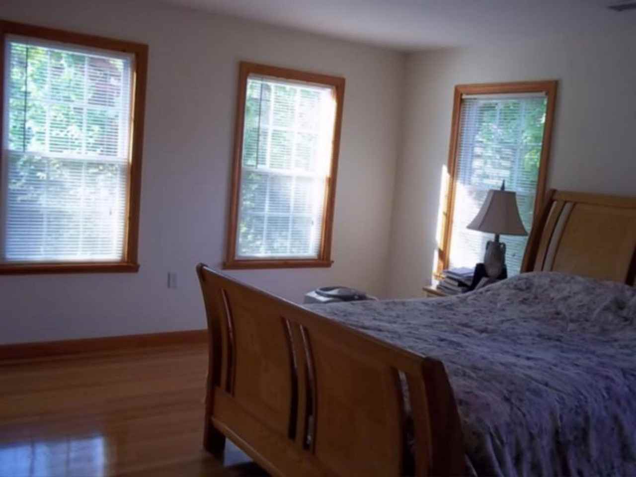 62 Rawson Rd - Photo 6 of 28