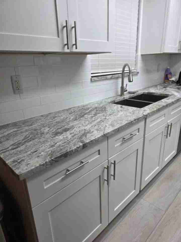 119 Jay Ct - Photo 2 of 10