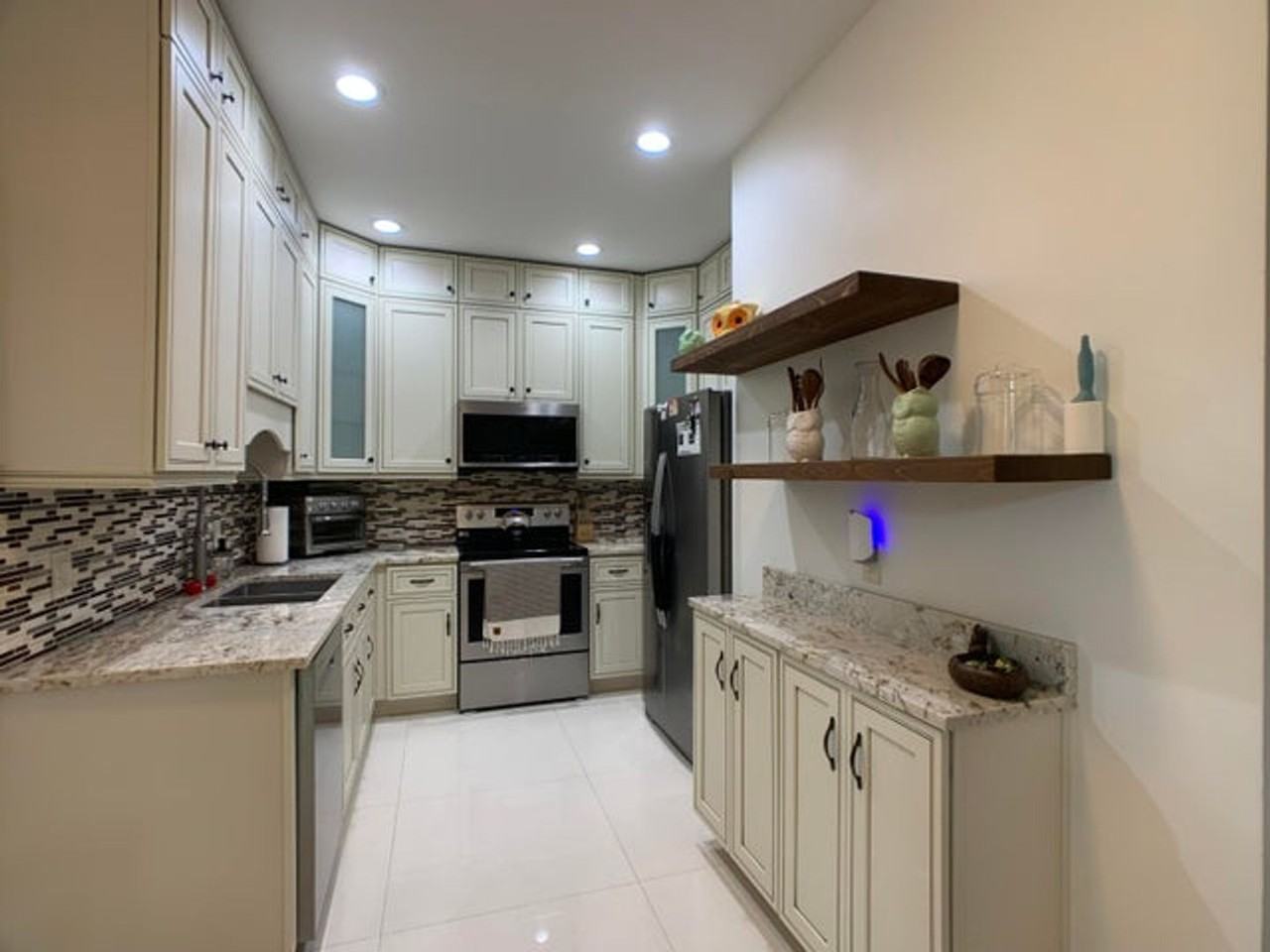 10465 Mateo Ct