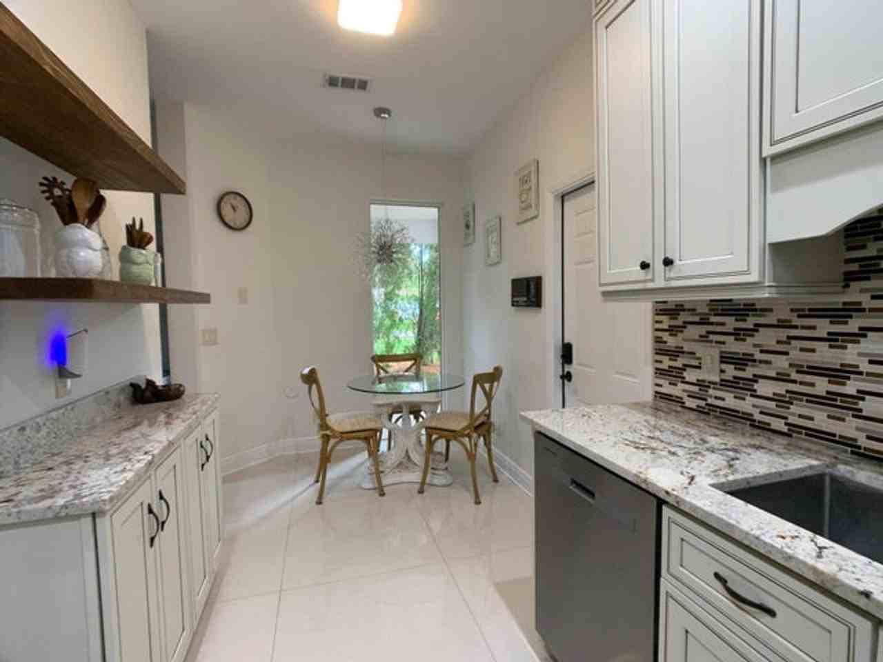 10465 Mateo Ct - Photo 4 of 26