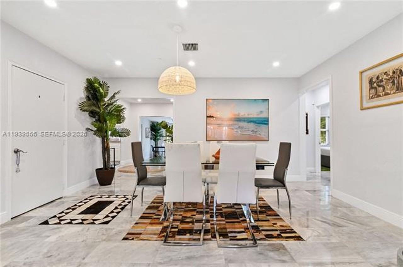 5841 Sw 58th Ter #5841 - Photo 5 of 26