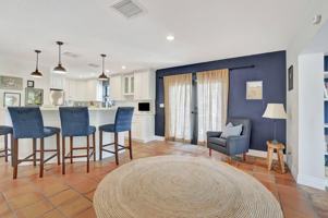 featured image of 801 Sw 5th St #801