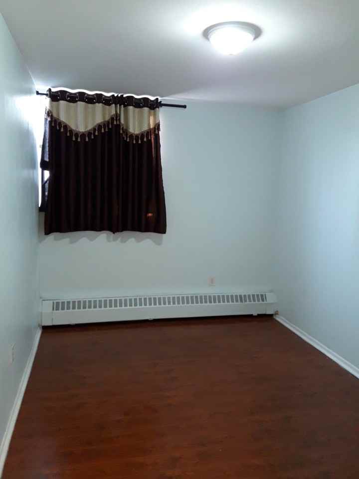 100 Dundalk Drive #110 - Photo 6 of 8