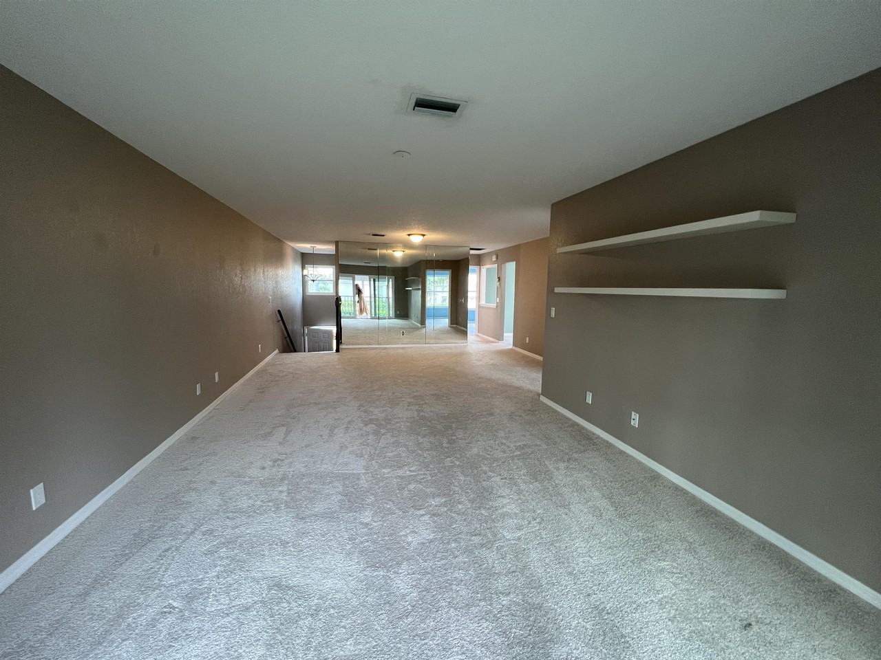 1494 Trafalgar Ln #N201 - Photo 5 of 16