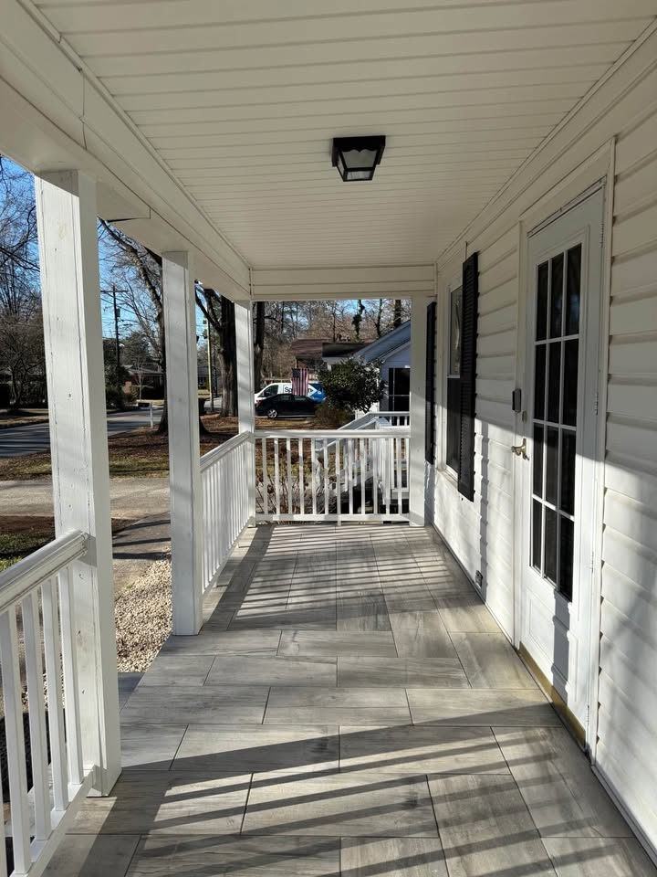 23 Lawndale Ave Se - Photo 3 of 15