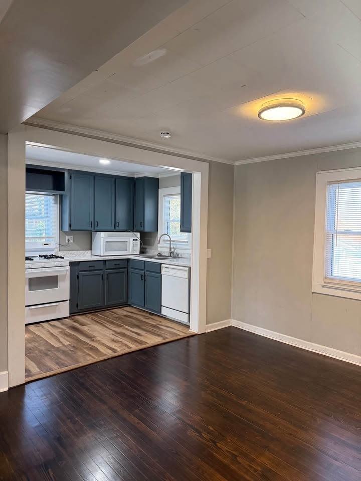 23 Lawndale Ave Se - Photo 6 of 15