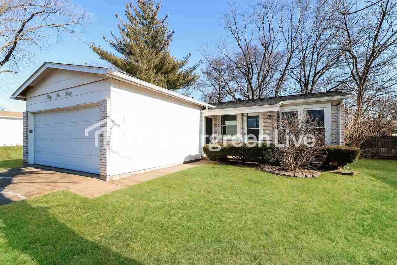 3140 Greenway Chase Dr - Photo 2 of 15