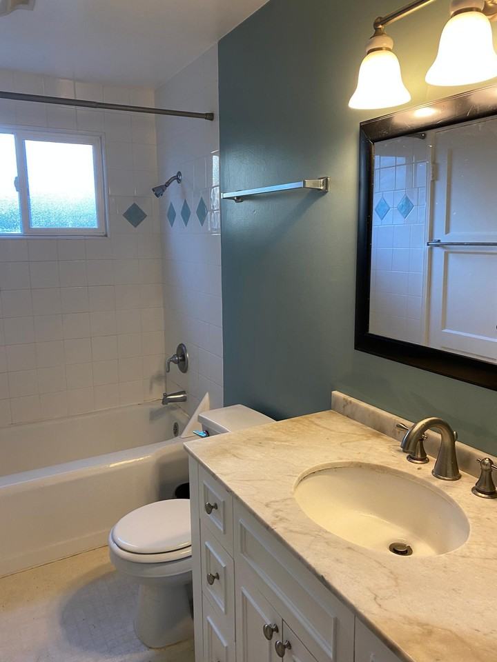 3853 33rd Ave W - Photo 5 of 13