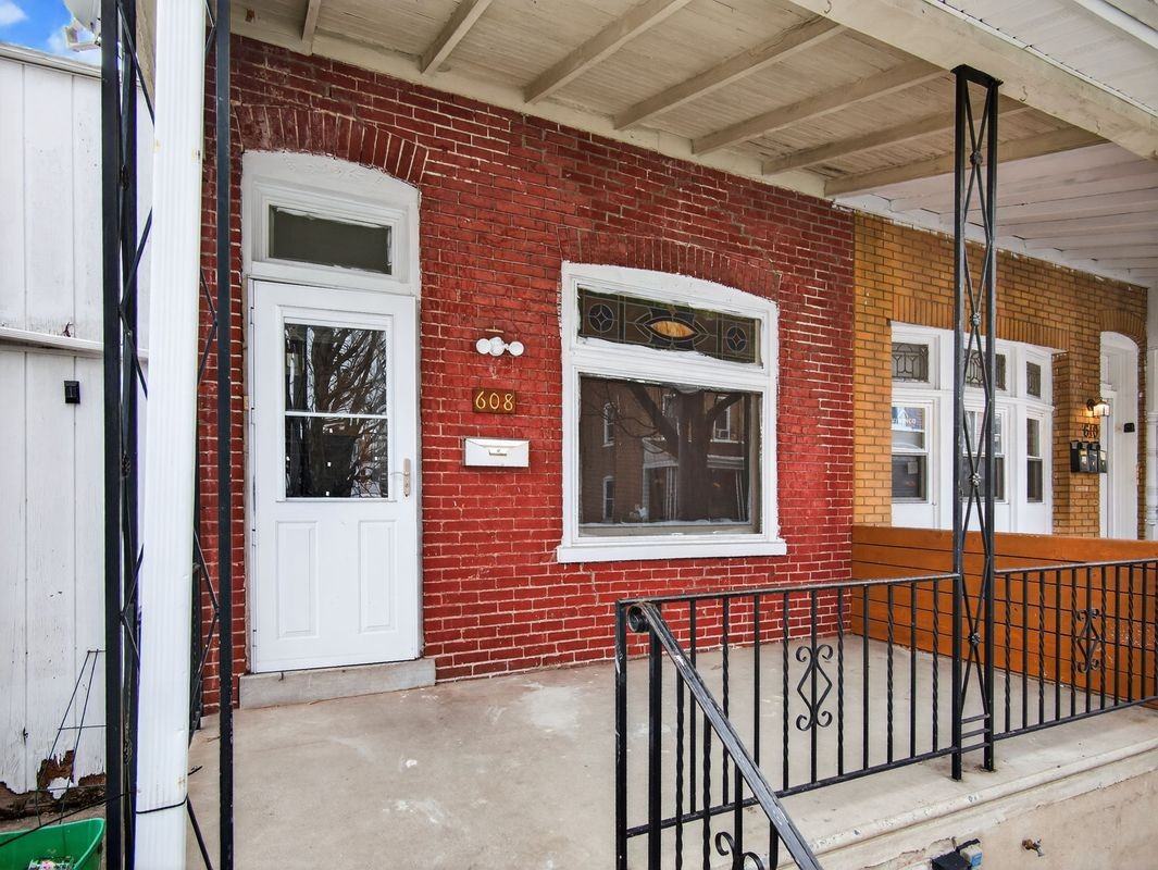 608 Park St - Photo 3 of 18