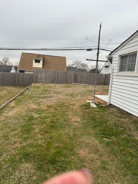 43 Towpath Rd - Photo 3 of 16