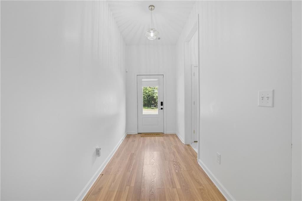 1278 Plaza Ave Sw ##A - Photo 2 of 36