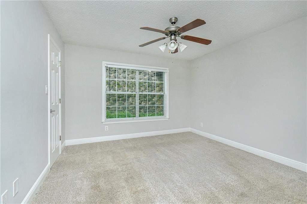 3102 Santa Fe Pkwy - Photo 7 of 14