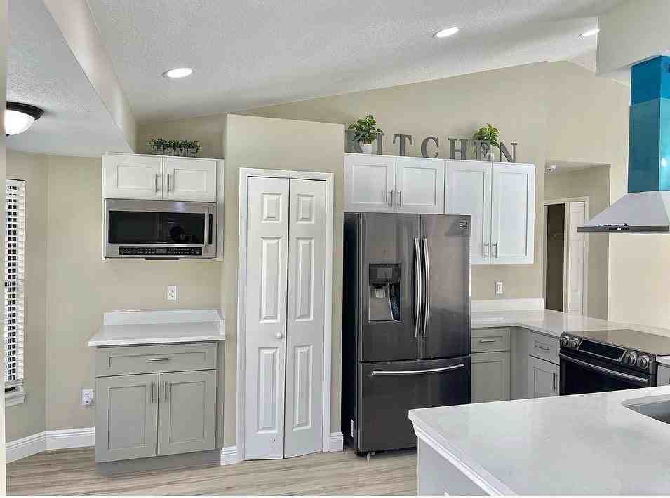 1545 Wyman Cir #A - Photo 6 of 9