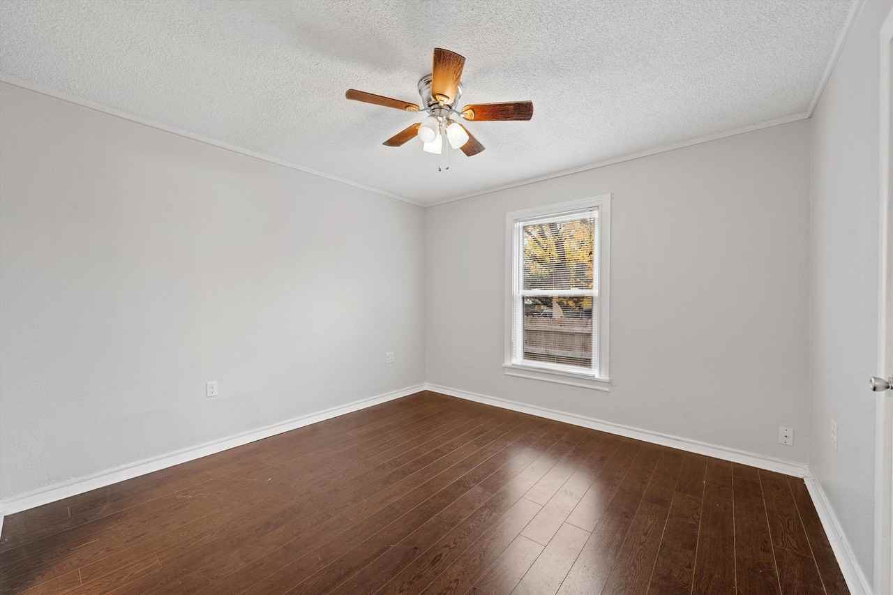 513 N 34th St - Photo 2 of 48