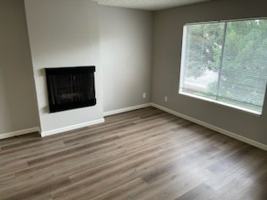 featured image of 910 Kirsten Ct #B