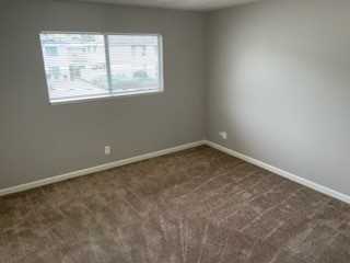 910 Kirsten Ct #B - Photo 4 of 11