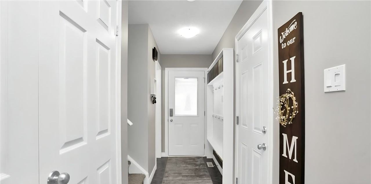 2029 Foxwood Avenue - Photo 2 of 36