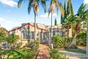 138 N Hamel Dr - Photo 1 of 1