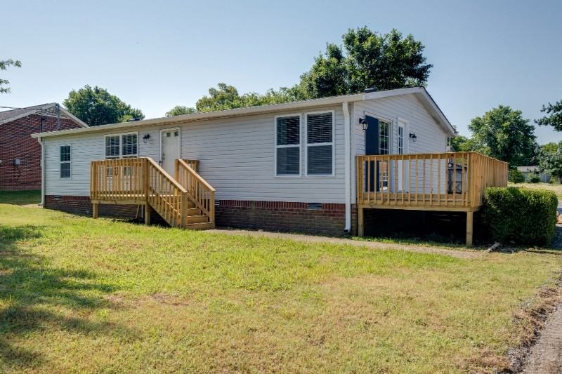 261 Santa Monica Blvd - Photo 3 of 26