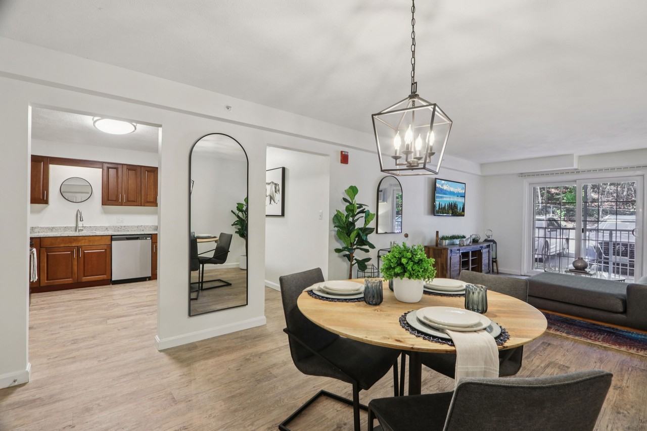 Heritage at the River - Photo 4 of 54