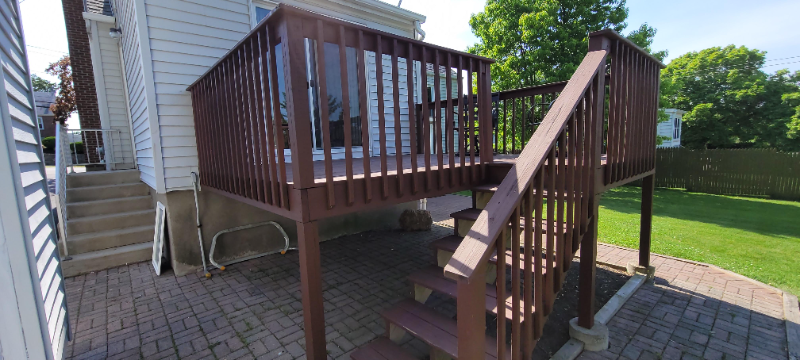 2520 Madison Ave - Photo 2 of 15