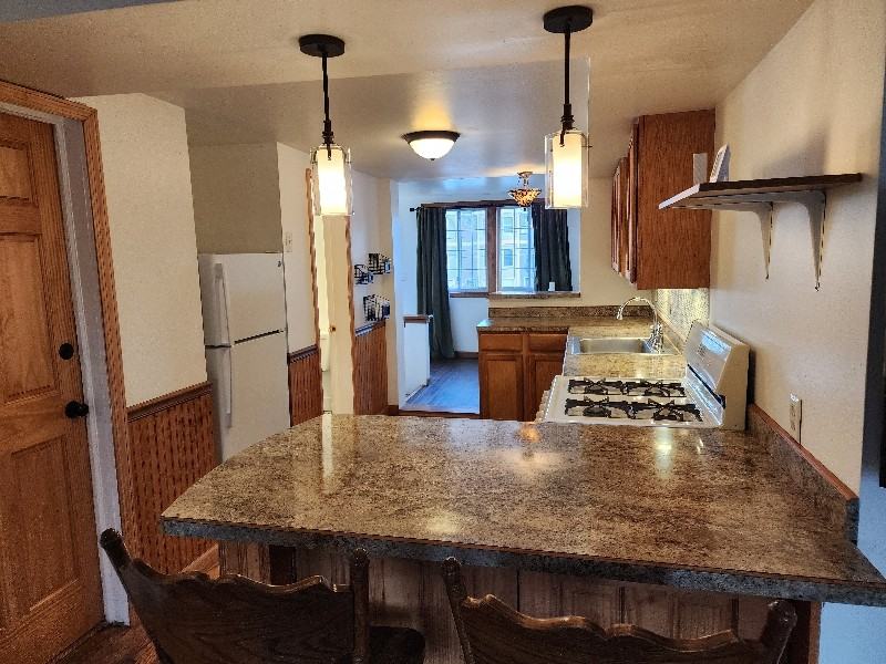 11 1st St #2 - Photo 5 of 20