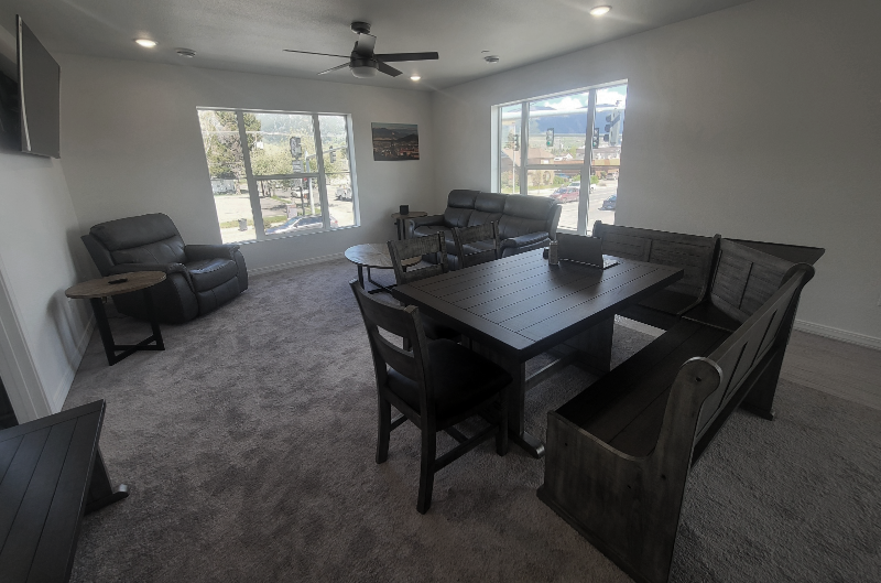 1957 Harrison Ave #I - Photo 2 of 7