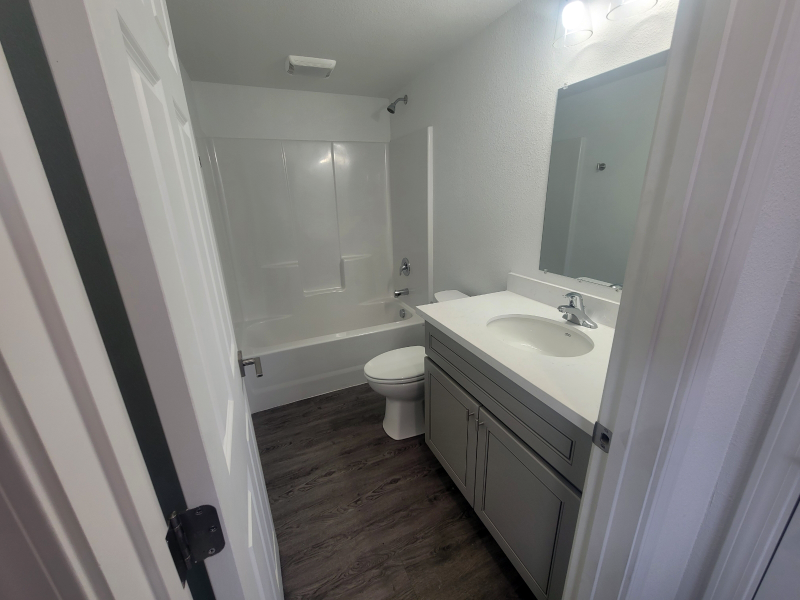 1957 Harrison Ave #C - Photo 5 of 7